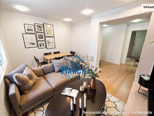 Pis en Centro. Inmobiliaria la mancha vende piso en pleno centro de albacete.