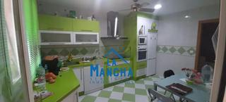 Casa adossada  Avenida mancha. Inmobiliaria la mancha vende casa adosada en el centro de pozoho