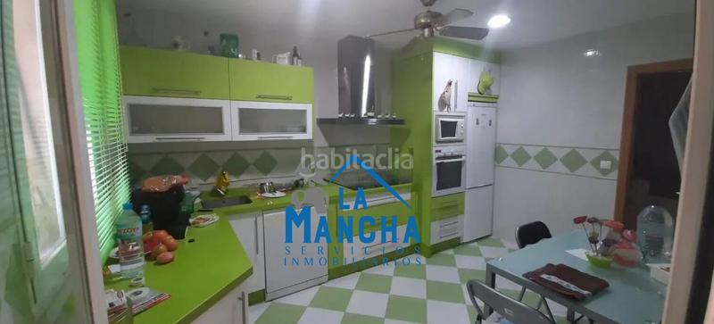 Foto 928346fc-707a-42a8-9bd0-805397205e83. Maison jumelée avec chauffage parking dans Pozohondo