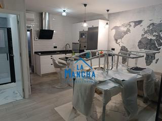 Casa  Calle miguel servet. Inmobiliaria la mancha vende casa en el barrio san pablo.