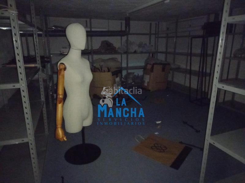 Foto a3142f61-59bb-4dcb-b7d3-fb71fe9ae802. Alquiler local comercial refy092. inmobiliaria la mancha alquila local comercial en pleno Centro . en Albacete