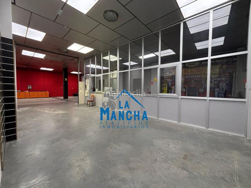 Foto 12305f85-0abe-4e67-bebe-746cec26e5c3. Alquiler local comercial inmobiliaria la mancha alquila local comercial en barrio San Pablo en Albacete