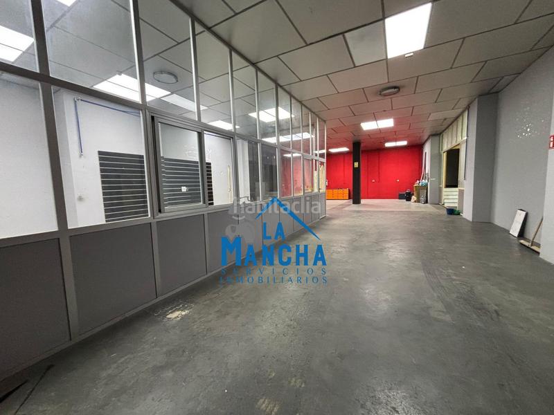 Foto 73cf561e-f1e4-43b7-a61a-48ad0672f4a2. Alquiler local comercial inmobiliaria la mancha alquila local comercial en barrio San Pablo en Albacete