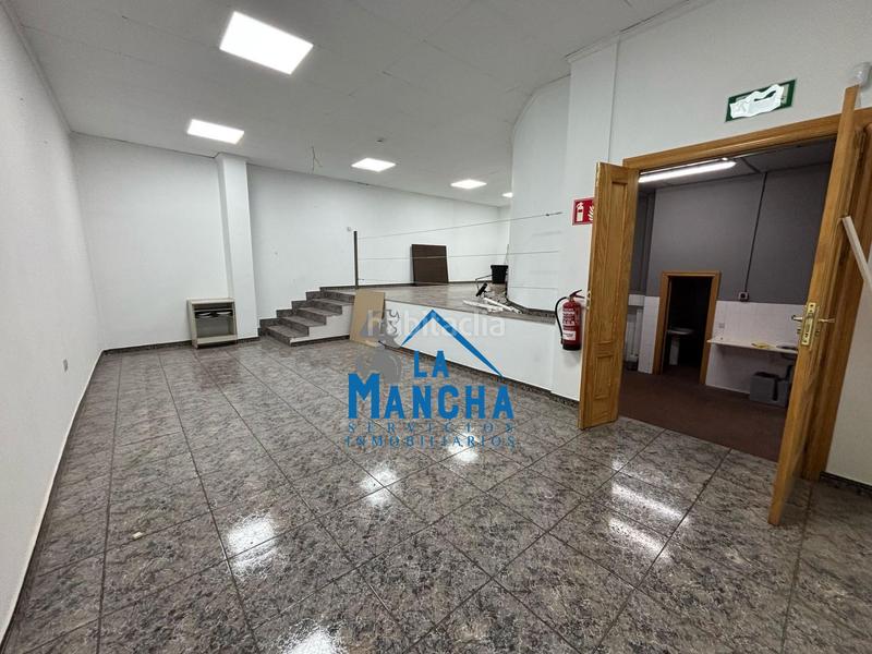 Foto a66c9e84-a3a5-47c0-98bb-efe684cfff0c. Location local commercial dans San Pablo Albacete