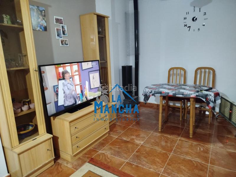 Foto 411b7c0f-16c4-4a21-a993-ab2bca9cd588. Casa adossada amb calefacció aparcament a Pozohondo