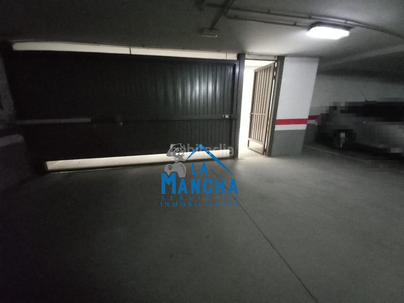 Foto 8094f526-d970-4c65-a96b-df05f0a1e173. Aparcament cotxe a Imaginalia - Llanos del Águila Albacete