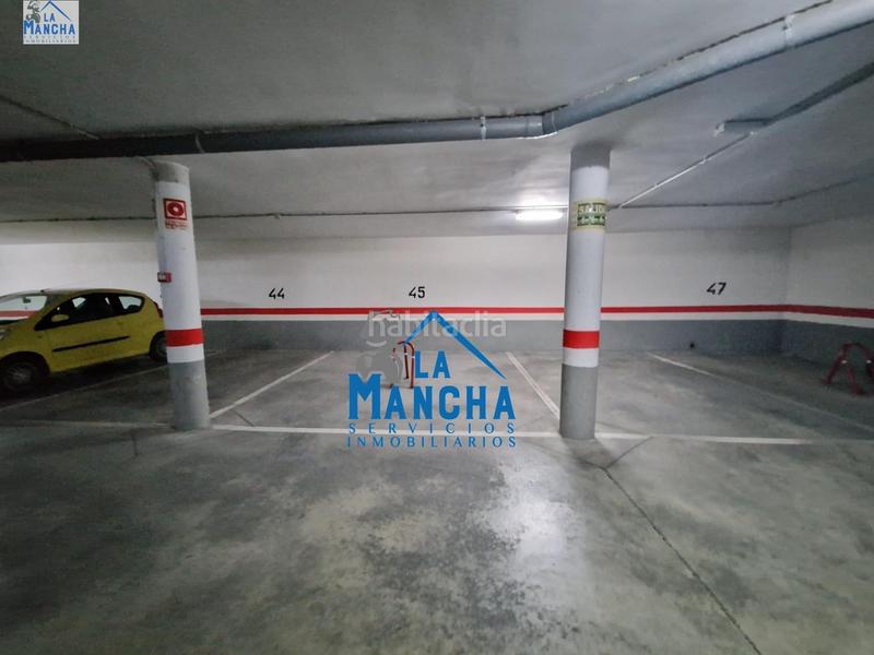 Foto be9449ab-5f65-4ca8-a468-62c4cea9141f. Aparcament cotxe a Imaginalia - Llanos del Águila Albacete