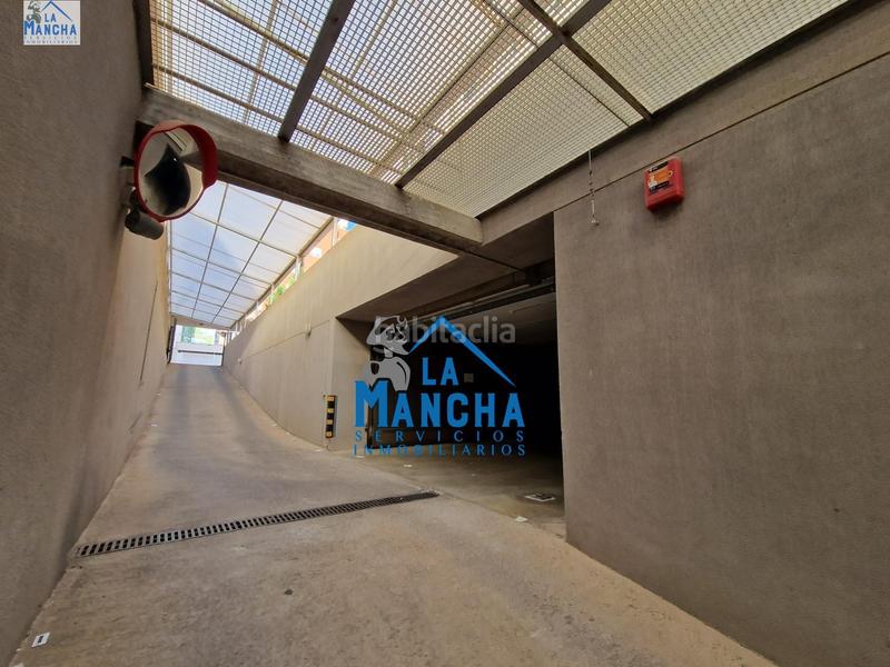 Foto d0db12e2-2fa0-40fa-a848-1cefdd2fed3f. Aparcament cotxe a Imaginalia - Llanos del Águila Albacete