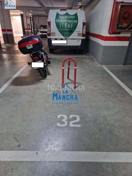 Foto ef4ae083-ca62-424c-80cf-d523ba8937ec. Aparcament cotxe a Imaginalia - Llanos del Águila Albacete