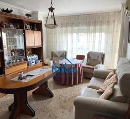 Pis  Calle roda la. Inmobiliaria la mancha vende piso zona el pilar de albacete