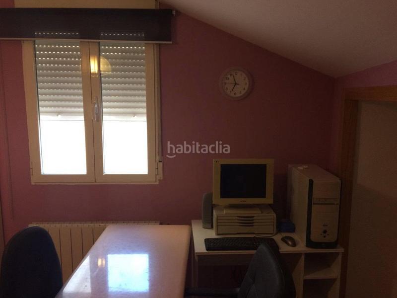 Foto 41a7661f-f538-4dcd-9beb-c38f2ace219e. Ático inmobiliaria la mancha vende atico duplex en zona San Pedro en Albacete