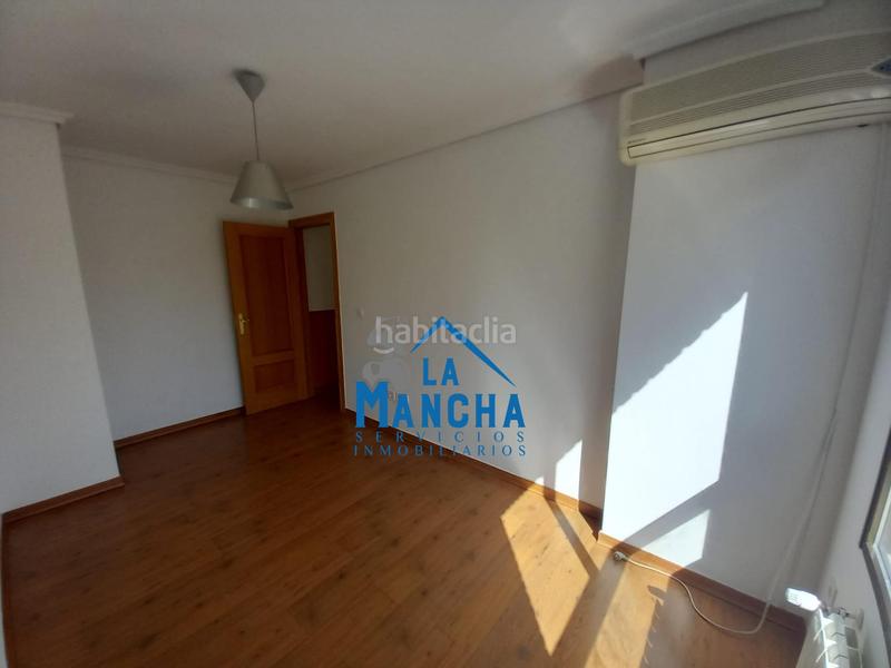Foto b24411b3-2cda-480c-b8d8-26a64fd6c8b7. Dúplex amb calefacció a San Pedro Albacete