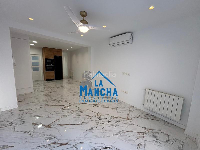 Foto 8aabd3d5-76a4-4d10-8b61-5ab6f32c2cdf. Appartement avec chauffage dans Feria Albacete