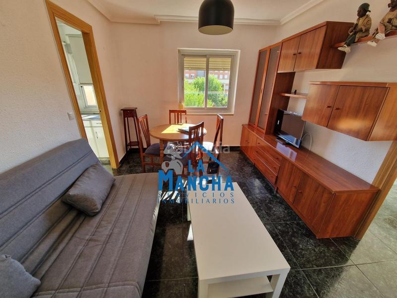 Foto 18ba5ac6-189c-435c-b49b-00943ae68dc6. Alquiler piso inmobiliaria la mancha alquila piso en habitaciones compartidas zona hospital en Albacete