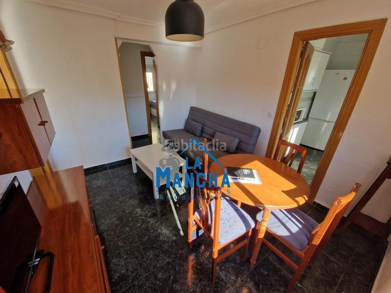 Foto 691ada58-0ba9-42a7-9b2b-6b2e1012f67b. Alquiler piso inmobiliaria la mancha alquila piso en habitaciones compartidas zona hospital en Albacete