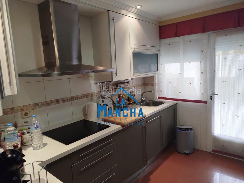 Foto 2db4df43-68e3-46db-95f1-6db79df5cda8. Erdgeschoss mit heizung in Ensanche - Franciscanos Albacete