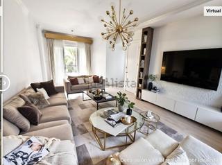 Appartement  Calle jose carbajal. Inmobiliaria la mancha vende piso de 4 dormitorios en zona hospi