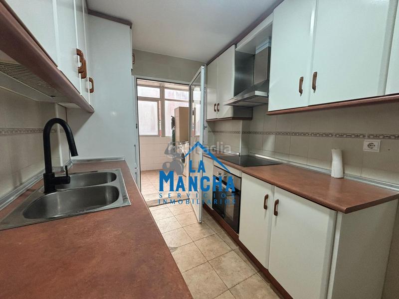 Foto a73f948b-fc2d-4511-8784-6e8dd7ace89f. Appartamento con riscaldamento in Hospital Albacete