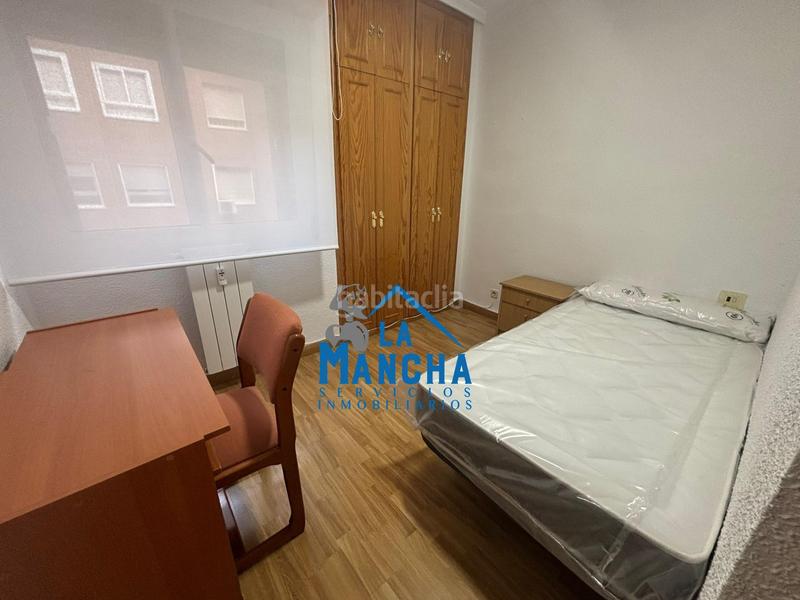 Foto f8c649b3-593b-493f-95be-0771c4c6b451. Appartamento con riscaldamento in Hospital Albacete