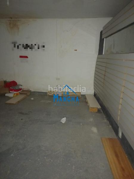 Foto 241c81ad-f2d4-4149-bd4e-47e11a5d00fe. Alquiler local comercial inmobiliaria la mancha alquila local comercial en pleno Centro . en Albacete