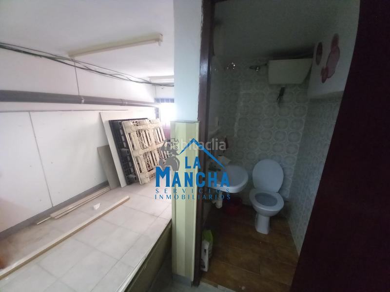 Foto 038f3ccb-7145-46ad-b176-d881facaeb92. Location local commercial dans Centro Albacete