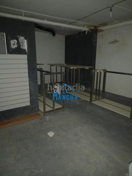 Foto 2bb42201-62a3-43d4-ad65-4267f731323e. Location local commercial dans Centro Albacete