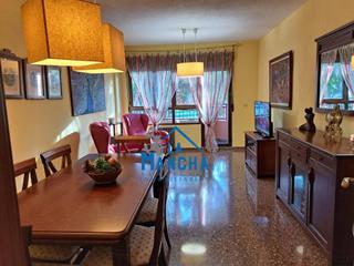 Appartement  Calle maria moliner. Inmobiliaria la mancha vende piso en zona parque lineal de albac