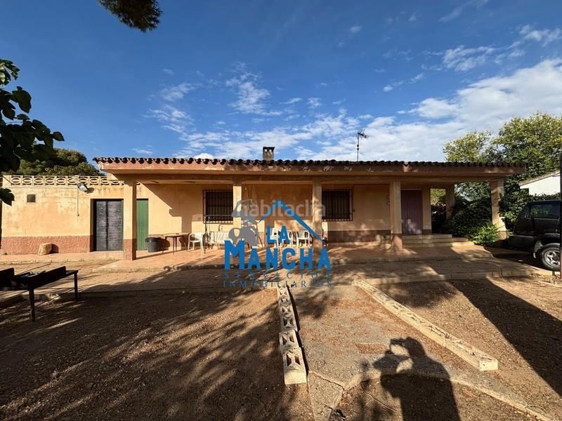 Foto 0d9b3792-2af7-490b-93aa-f1768a811df1. Maison avec parking piscine dans Pedanías - Extrarradio Albacete