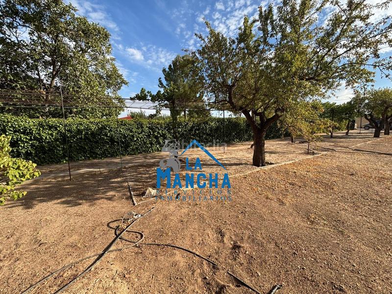 Foto 522532b3-e3bc-4400-8394-fd89127f0884. Maison avec parking piscine dans Pedanías - Extrarradio Albacete