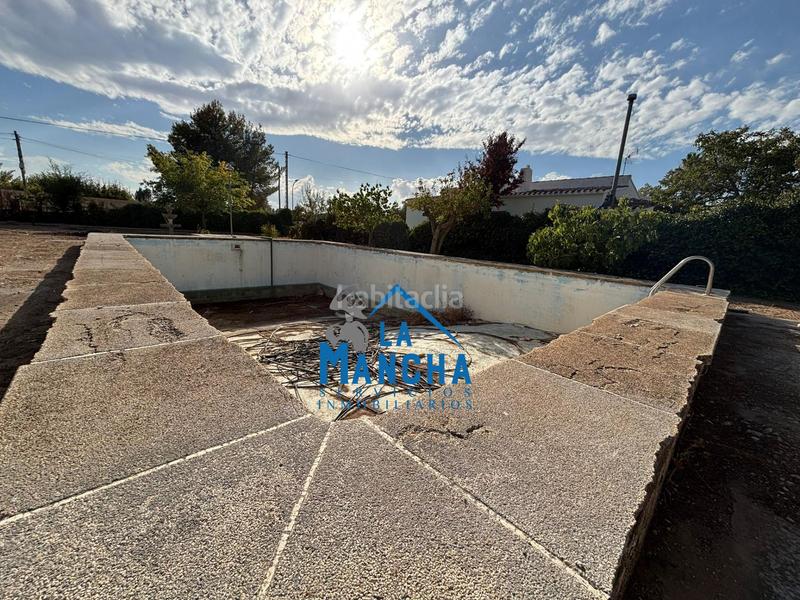 Foto 6df41c42-9033-4cb6-95ce-4c07d0afa2b1. Maison avec parking piscine dans Pedanías - Extrarradio Albacete