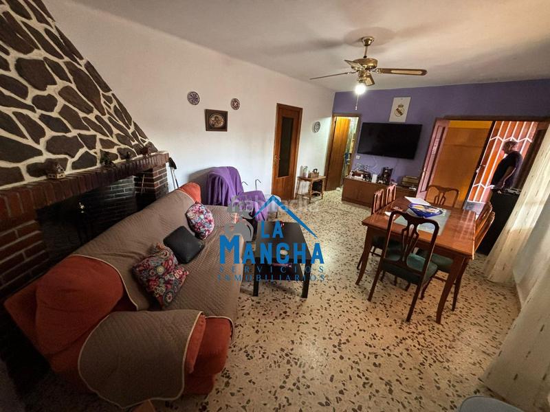 Foto 9b8b81a5-336f-408c-a940-0853b2fd0cd7. Maison avec parking piscine dans Pedanías - Extrarradio Albacete