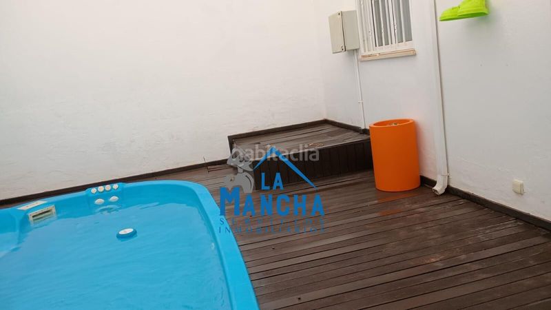 Foto 979c1d5e-fc7d-41f9-a45a-29d32619e84d. Casa adossada amb calefacció aparcament piscina a Gineta (La)