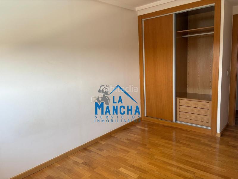 Foto c944e768-f51f-4882-8c4a-14b782f6c21f. Etagenwohnung mit heizung parking pool in Facultad de Medicina Albacete