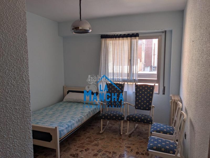 Foto abbd1889-f23a-4119-b132-27d744f80137. Appartement avec chauffage parking dans Industria Albacete