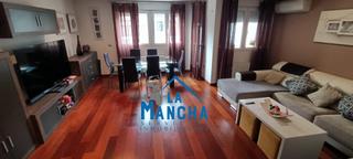 Appartement  Calle doctor fleming. Inmobiliaria la mancha vende piso en zona circunvalacióncarrefou