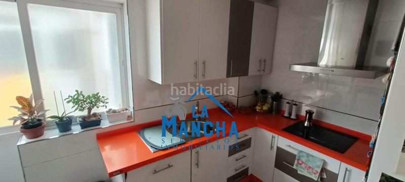 Foto 6e8e61ac-dbbc-4c22-a18b-fdf8afeb12e1. Appartement avec chauffage dans Fátima Albacete