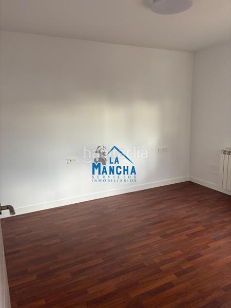 Foto 7dba9fca-187d-4b82-878c-2c1ee93c69ff. Maison avec chauffage parking dans Motilleja