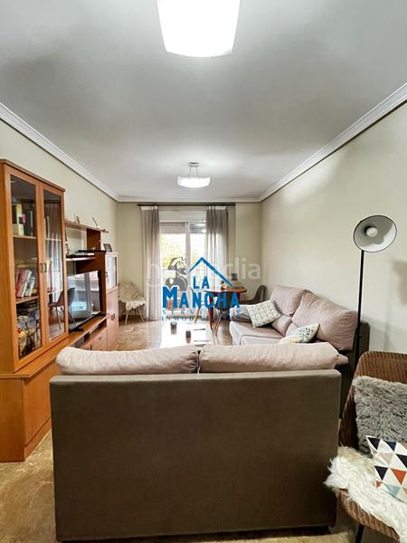 Foto 364a8fc3-6563-4505-929d-d40bda501a0e. Appartement avec chauffage parking dans Industria Albacete