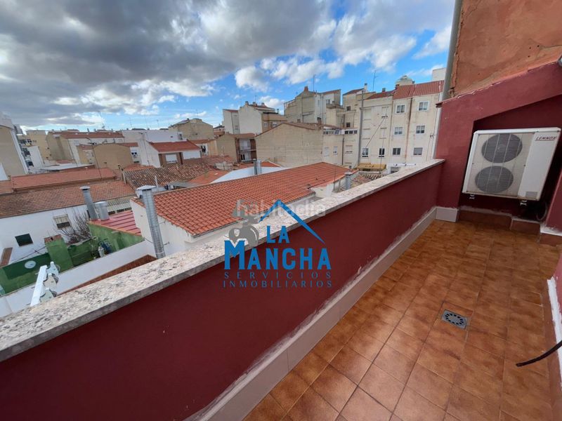 Foto d4cefe9b-d5b9-40be-98cc-aa5c0fa7ff3b. Àtic amb calefacció a San Pablo Albacete