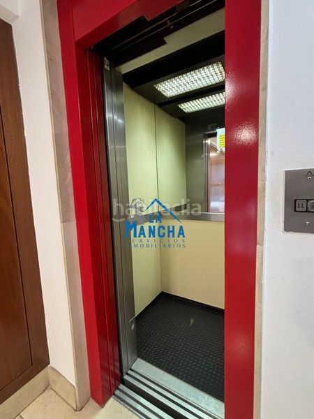 Foto c580a8fc-9b22-4998-98c5-c8a1b2ce2a7a. Àtic a San Pablo Albacete