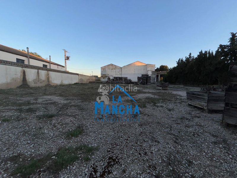 Foto a2882ea2-1bfb-42fb-8067-7ec2fdfc480c. Capannone industriale in Pedanías - Extrarradio Albacete