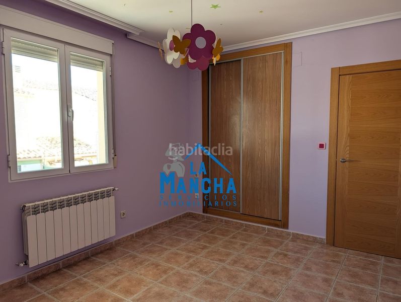 Foto 9a00a815-c117-46f8-b423-e5663417ea41. Casa adossada amb calefacció aparcament a Gineta (La)