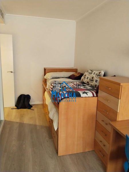 Foto d6dd5112-7128-4213-9aaf-b9614b51e160. Casa adossada amb calefacció aparcament piscina a Albacete