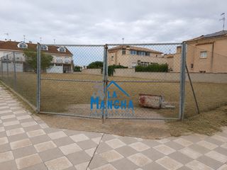 Terreno residencial en Casas de Juan Núñez. 90.000 inmobiliaria la mancha vende terreno urbano para edificar