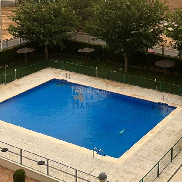 Foto edd5c9b8-db11-4f88-a56e-f07c247e6514. Pis amb calefacció aparcament piscina a Imaginalia - Llanos del Águila Albacete