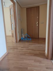 Piso en Ensanche - Franciscanos. 380.000 inmobiliaria la mancha vende piso en pleno centro de alb