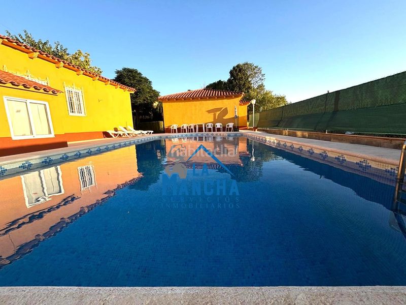 Foto 3c1e0382-31e1-4358-96a0-45357c3271c3. Haus mit heizung parking pool in Pedanías - Extrarradio Albacete