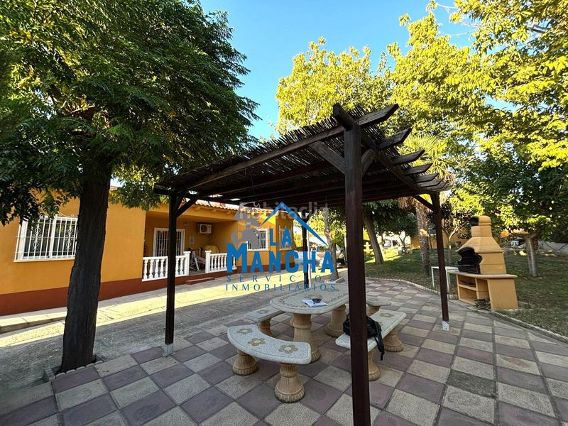 Foto 76497413-538c-40ae-b02f-2c7f31482ea5. Haus mit heizung parking pool in Pedanías - Extrarradio Albacete