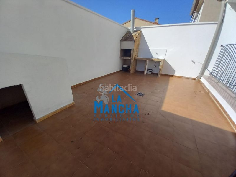 Foto 3c81a8f8-68f8-4f5f-9ce1-5d9857818733. Casa adossada amb calefacció aparcament a Madrigueras