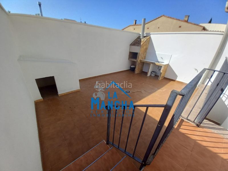 Foto d18fc758-f2f5-4414-a061-23e6a268bb3b. Casa adossada amb calefacció aparcament a Madrigueras